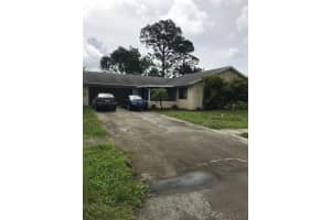 633 White Water Dr, West Palm Beach, FL 33413, Sold 06/22/18