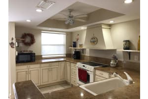 1069 Hillsboro Mile, Hillsboro Beach, FL 33062, Sold 07/17/18