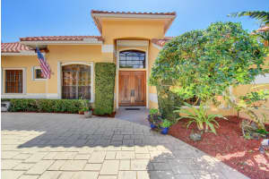 910 Parkside Cir N, Boca Raton, FL 33486, Sold 08/06/19