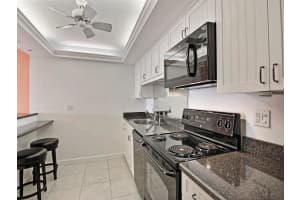 MLS# R10432363, Vero Beach, Florida 32963