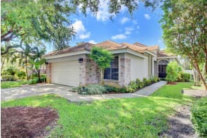 4690 Sherwood Forest Dr, Delray Beach, FL 33445, Sold 07/01/18