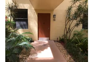 3440 NE 192 St a 1q, Miami, FL 33180, Sold 08/30/18