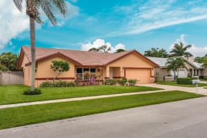 23369 Lago Mar Cir, Boca Raton, FL 33433, Sold 07/27/18