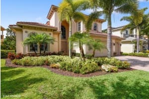 617 Edgebrook Ln, Royal Palm Beach, FL 33411, Sold 07/31/18
