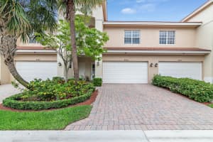 4924 Vine Cliff Way E, Palm Beach Gardens, FL 33418, Sold 08/15/18