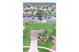 122 Parkwood Dr, Royal Palm Beach, FL 33411, Sold 07/02/18