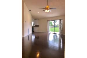 122 Parkwood Dr, Royal Palm Beach, FL 33411, Sold 07/02/18