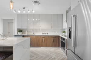 236 SE 5th Ave, Delray Beach, FL 33484, Sold 11/14/19