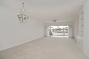 390 N Federal Hwy, Deerfield Beach, FL 33441, Sold 10/05/18
