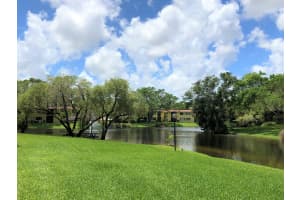 884 SW 9th St Cir, Boca Raton, FL 33486, Sold 06/25/18