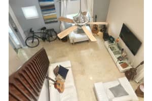 380 SE 2nd Ave APT H1, Deerfield Beach, FL 33441, Sold 10/30/18