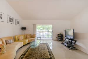 3053 N Oakland Forest Dr, Oakland Park, FL 33309, Sold 08/13/18
