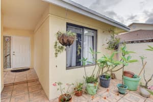 1106 Maplewood Dr, Greenacres, FL 33415, Sold 07/17/18
