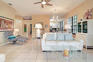 4880 Sherwood Forest Dr, Delray Beach, FL 33445, Sold 07/23/18