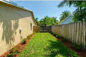 4639 Vespasian Ct, Lake Worth, FL 33463, Sold 10/19/18