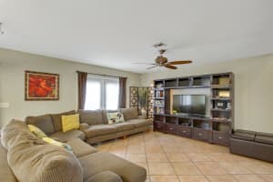 4243 Pine Hollow Cir, Greenacres, FL 33463, Sold 09/10/18