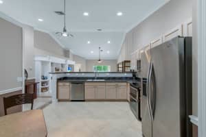 10501 Pelican Dr, Wellington, FL 33414, Sold 10/30/18