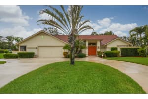 2211 NW 18th Dr, Stuart, FL 34994, Sold 10/19/18