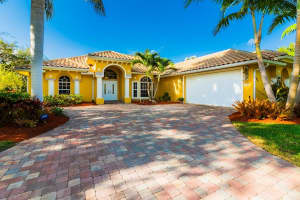 4160 SE Old St Lucie Blvd, Stuart, FL 34996, Sold 10/09/18