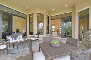 10046 SE Sandpine Ln, Hobe Sound, FL 33455, Sold 05/15/19