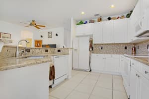 4049 Plumbago Pl, Lake Worth, FL 33462, Sold 01/04/19