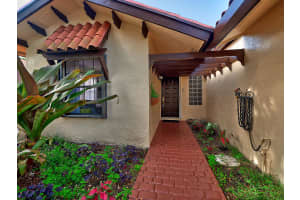 5194 Cortez Ct, Delray Beach, FL 33484, Sold 11/16/18