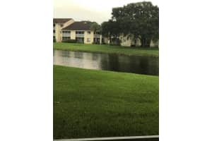 1304 The Pointe Dr, West Palm Beach, FL 33409, Sold 09/19/18