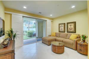 609 NE Rossetti Ln, Boca Raton, FL 33487, Sold 10/09/18