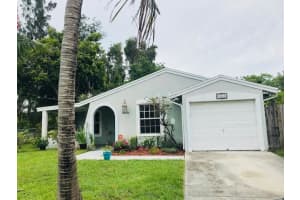 MLS# R10436565, West Palm Beach, Florida 33417