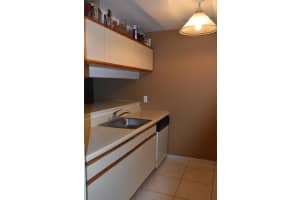 825 NW 13th St, Boca Raton, FL 33486, Sold 11/07/18