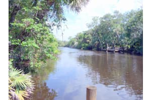 2405 Wilderness Dr S, Fort Pierce, FL 34982, Sold 07/31/18