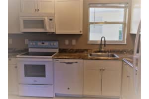 8919 SE Hobe Ridge Ave, Hobe Sound, FL 33455, Sold 09/27/18