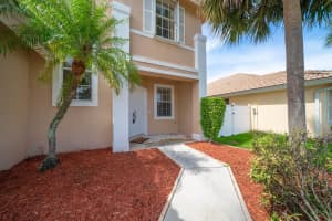 77 Citrus Park Ln, Boynton Beach, FL 33436, Sold 12/04/18