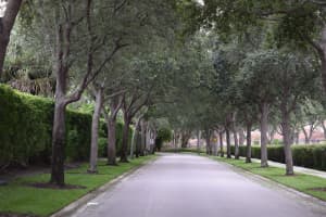 1075 Woodfield Rd, Greenacres, FL 33415, Sold 07/30/18