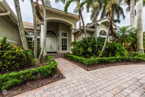 2983 E Lake Vista Cir, Davie, FL 33328, Sold 07/27/18