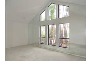 8884 SE Marina Bay Dr, Hobe Sound, FL 33455, Sold 01/08/19