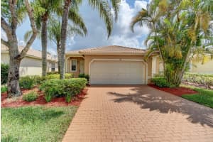 128 Prestige Dr, Royal Palm Beach, FL 33411, Sold 09/26/18