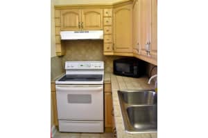 632 NW 13th St, Boca Raton, FL 33486, Sold 07/06/18