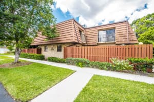 1458 N Lawnwood Cir, Fort Pierce, FL 34950, Sold 07/26/18
