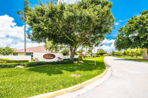 1458 N Lawnwood Cir, Fort Pierce, FL 34950, Sold 07/26/18