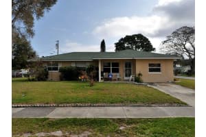 100 Devonshire Dr, Fort Pierce, FL 34946, Sold 06/08/18