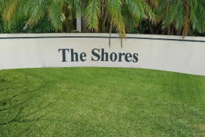 12725 Shoreline Dr #6h, Wellington, FL 33414, Sold 09/07/18