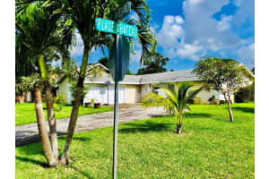 3513 Boulevard Chatelaine, Delray Beach, FL 33445, Sold 07/13/18