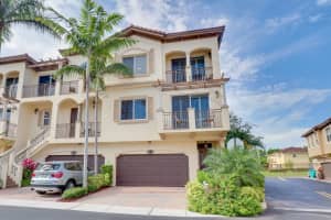 3121 Waterside Cir, Boynton Beach, FL 33435, Sold 03/19/19