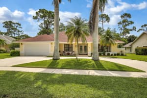 570 Kingsbury Terrace, Wellington, FL 33414, Sold 08/13/18