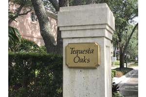 10 Oakleaf Ct, Jupiter, FL 33469, Sold 07/27/18