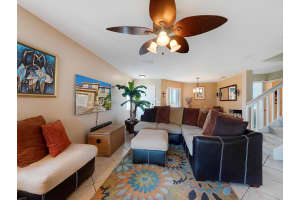 1038 Arezzo Cir, Boynton Beach, FL 33436, Sold 08/03/18