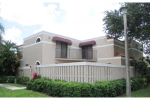 3725 Village Dr, Delray Beach, FL 33445, Sold 07/20/18