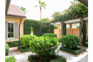 601 Lake Dr, Vero Beach, FL 32963, Sold 12/14/18