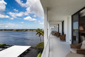 2150 Ibis Isle Rd Ph 4, Palm Beach, FL 33480, Sold 01/31/20